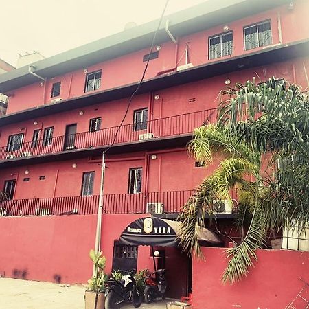 Hotel Residence Vera Abidjan Bagian luar foto